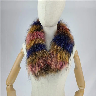 What is the texture of a vegan racoon fur collar?